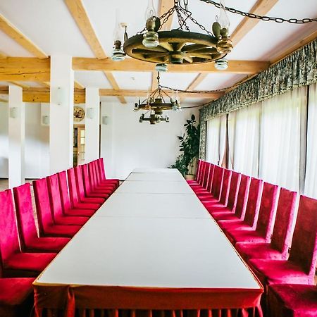 Pirciupio Karcema Hotel Pirciupiai Buitenkant foto
