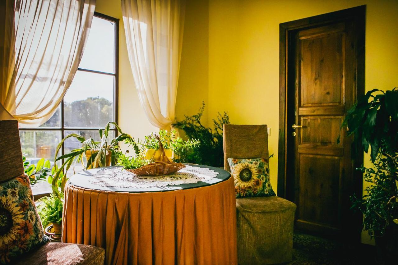Pirciupio Karcema Hotel Pirciupiai Buitenkant foto
